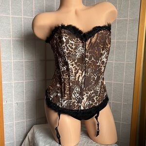 ⚫️ animal print bustier corset top NEW